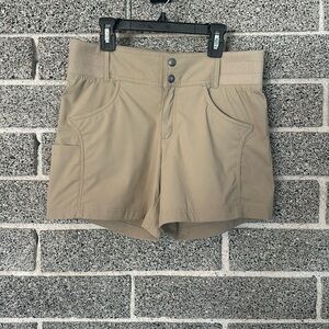 Title Nine Clamber Hiking Shorts. Size 4. Tan